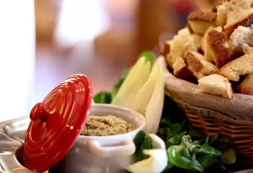 Retkeilymaja Relais Des Merveilles