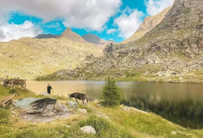 Retkeilymaja Relais Des Merveilles