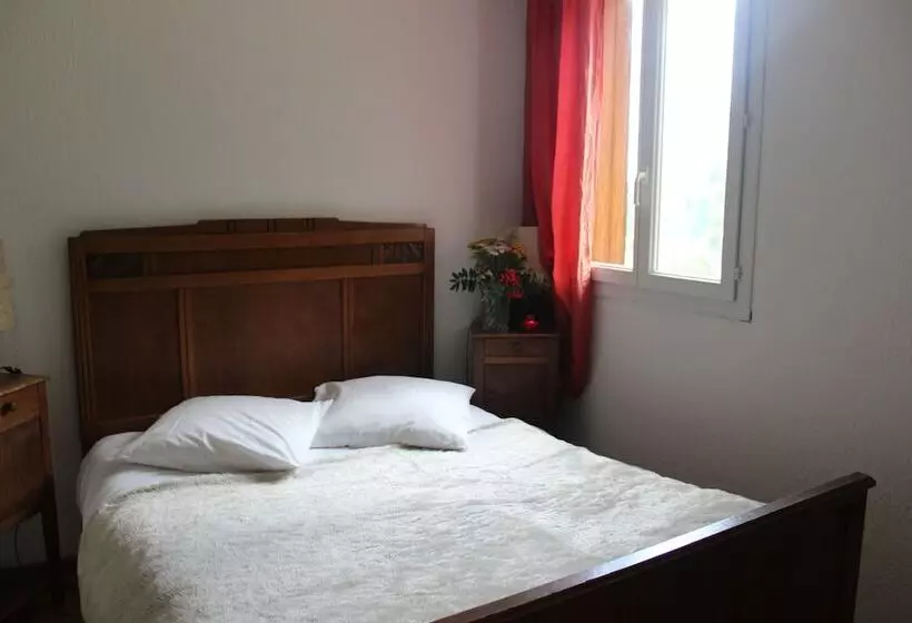 Retkeilymaja Relais Des Merveilles