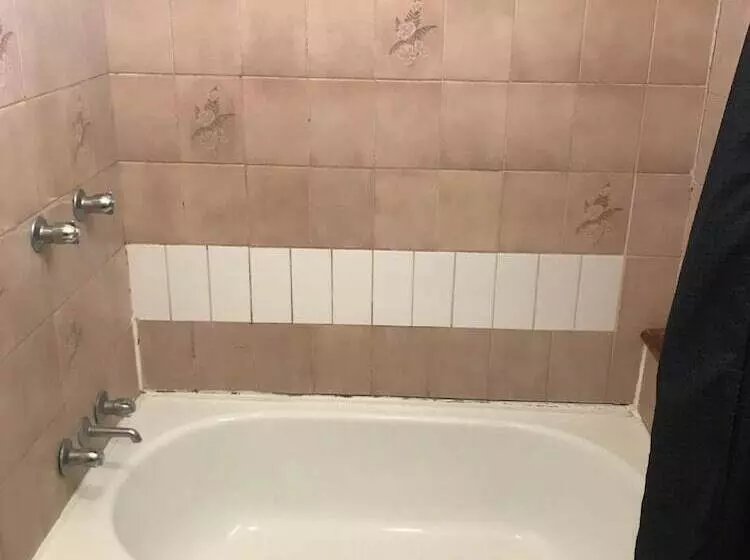 Motelli County Lodge Motor Inn