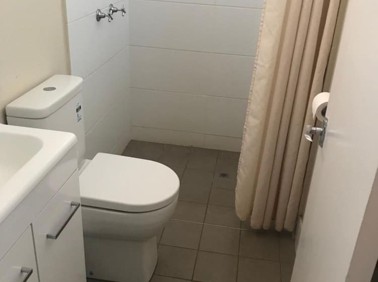 Мотель County Lodge Motor Inn