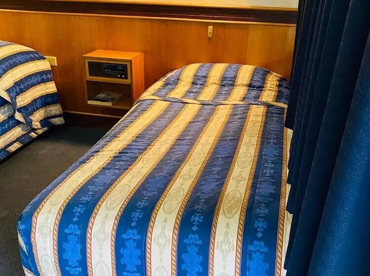 Motelli County Lodge Motor Inn