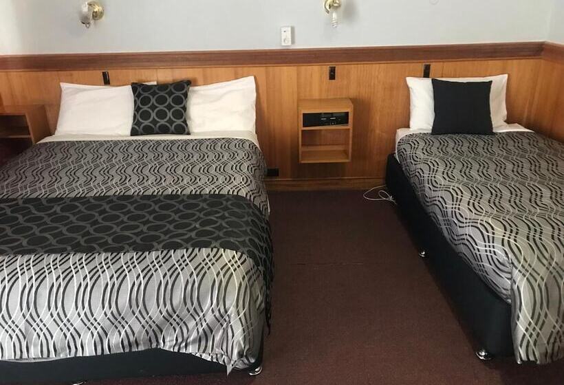 Мотель County Lodge Motor Inn