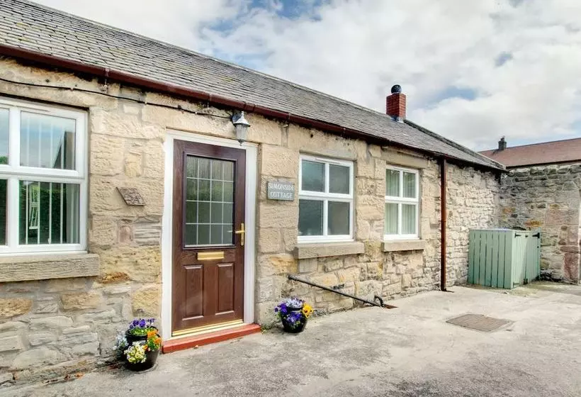 Escape To The Seaside In This Pretty Coastal Cottage, Perfect For A Relaxing Holiday