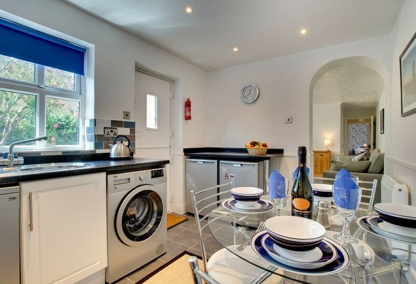 Escape To The Seaside In This Pretty Coastal Cottage, Perfect For A Relaxing Holiday