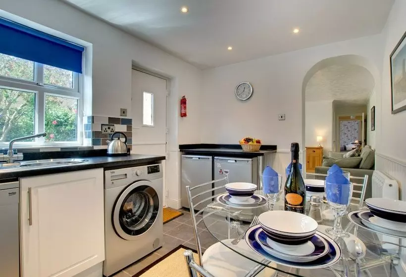 Escape To The Seaside In This Pretty Coastal Cottage, Perfect For A Relaxing Holiday