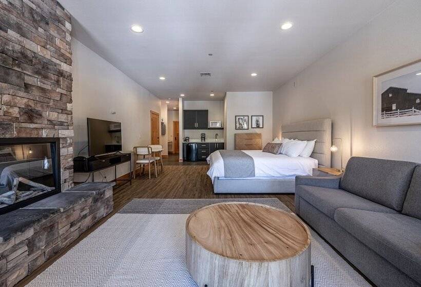 فندق Alpen Dorf Pension