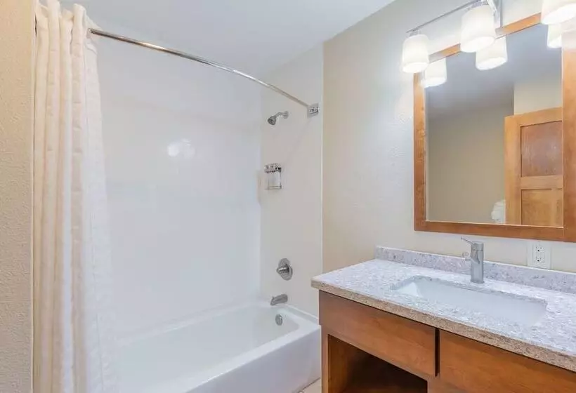 Hotelli Eagle Ridge Resort At Lutsen Mountains