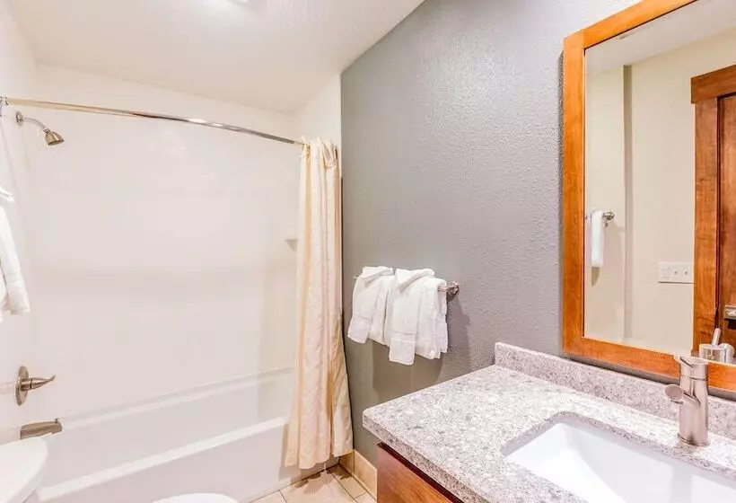 Hotelli Eagle Ridge Resort At Lutsen Mountains