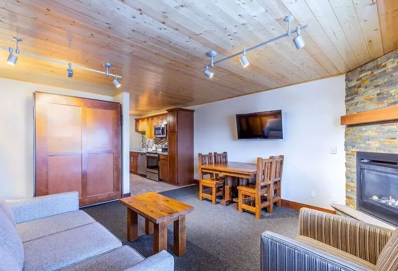 Hotelli Eagle Ridge Resort At Lutsen Mountains