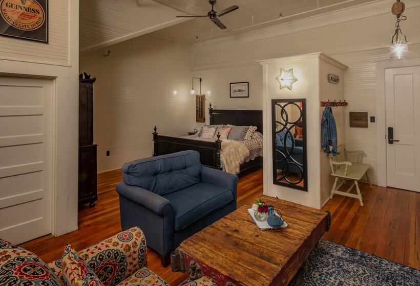 酒店 Mccloud Mercantile