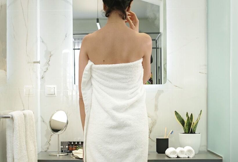 酒店 The Gem Society