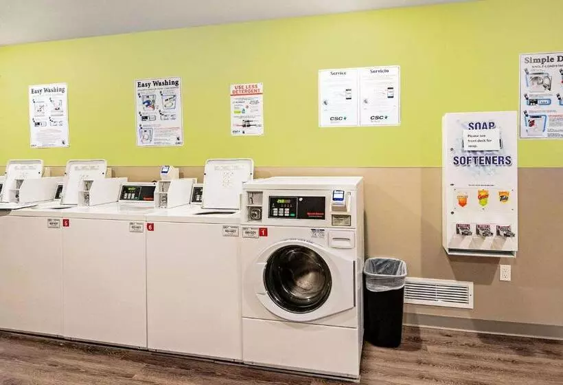 Hotelli Woodspring Suites Reno Sparks