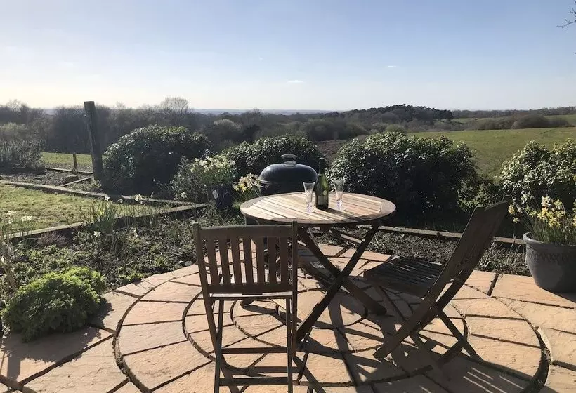 Palmerston Lodge  An Immaculate 1 Bed Barn