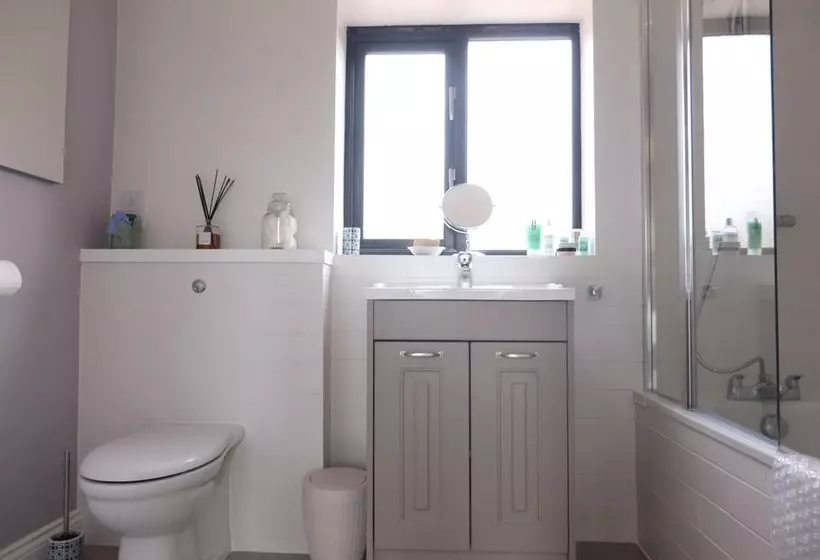 Palmerston Lodge  An Immaculate 1 Bed Barn