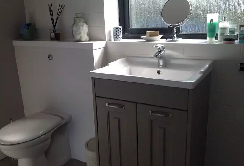 Palmerston Lodge  An Immaculate 1 Bed Barn