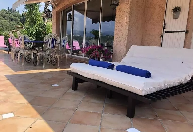 Majatalo Les Grimaldines   Maison D Hôtes