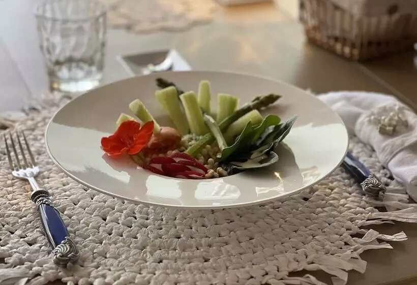 Majatalo Les Grimaldines   Maison D Hôtes