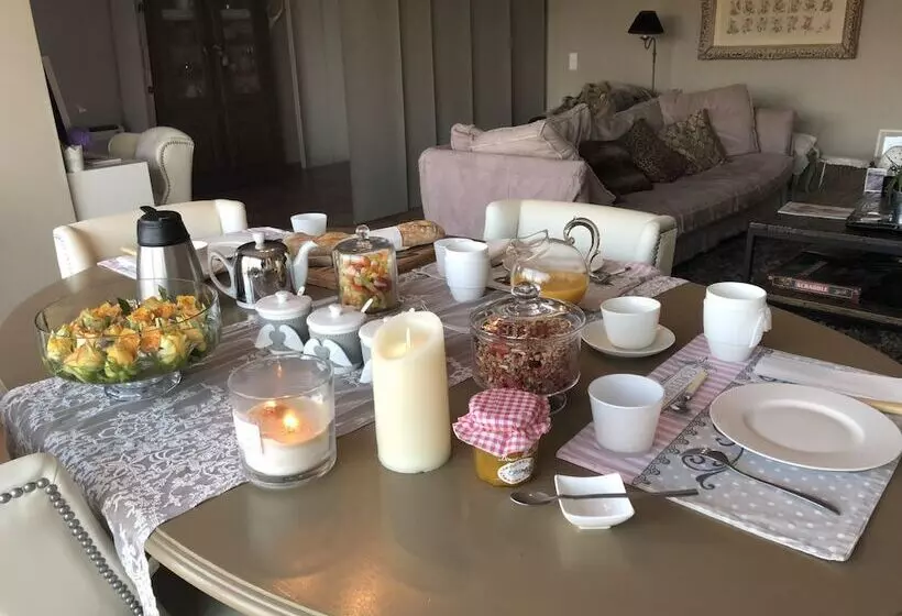 Majatalo Les Grimaldines   Maison D Hôtes