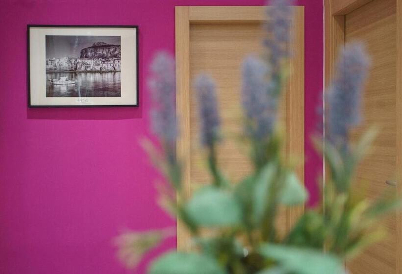 Pensjonat Seaview Rooms In The Center By Wonderful Italy