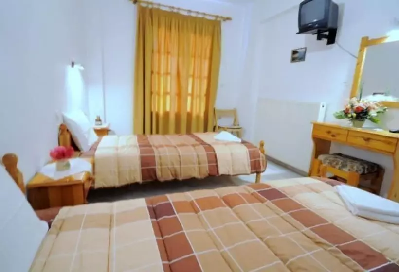 Majatalo Marika Vlachou