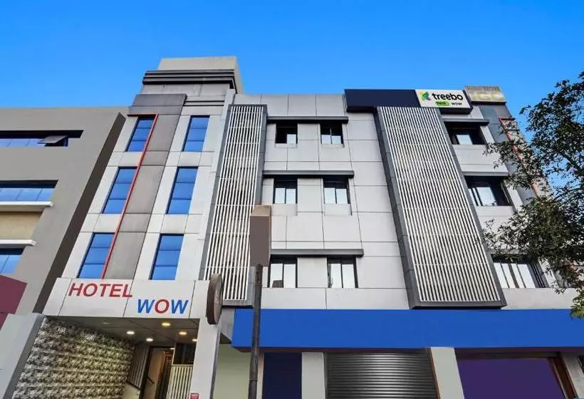 Hotelli Treebo Wow, Surat Station