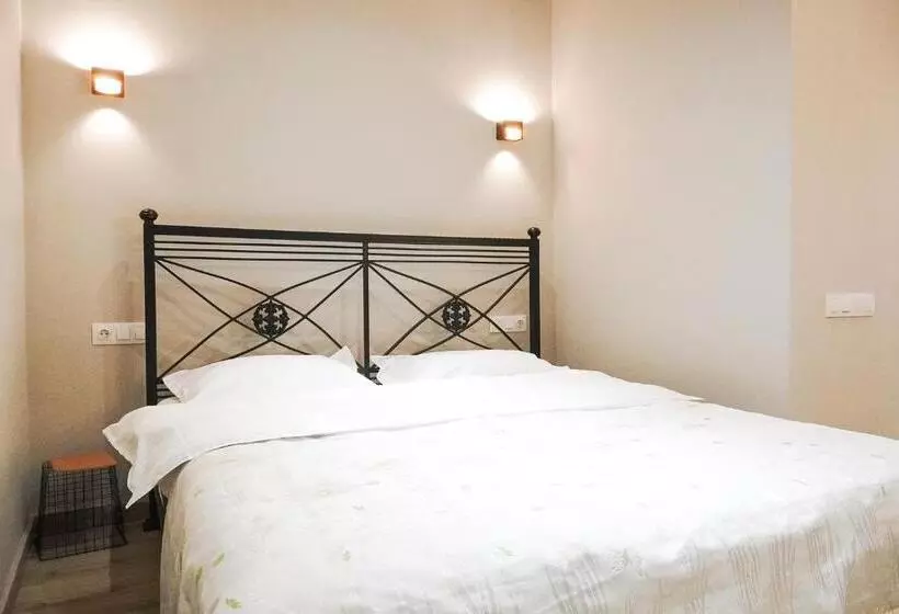 Tomiris Lady S Capsul Hostel Only For Women