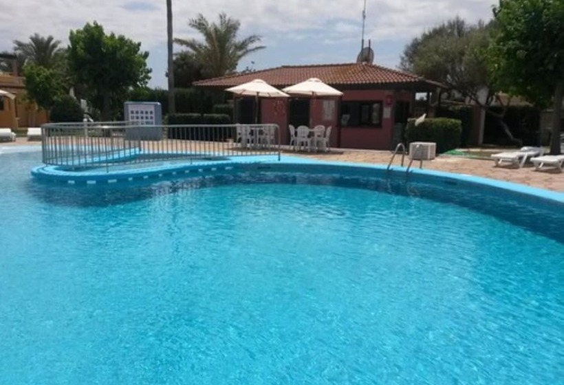 Apartamentos Ses Anneres