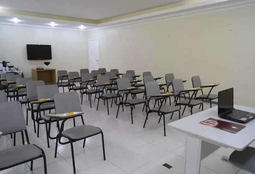 Bristol Guarapari Residence