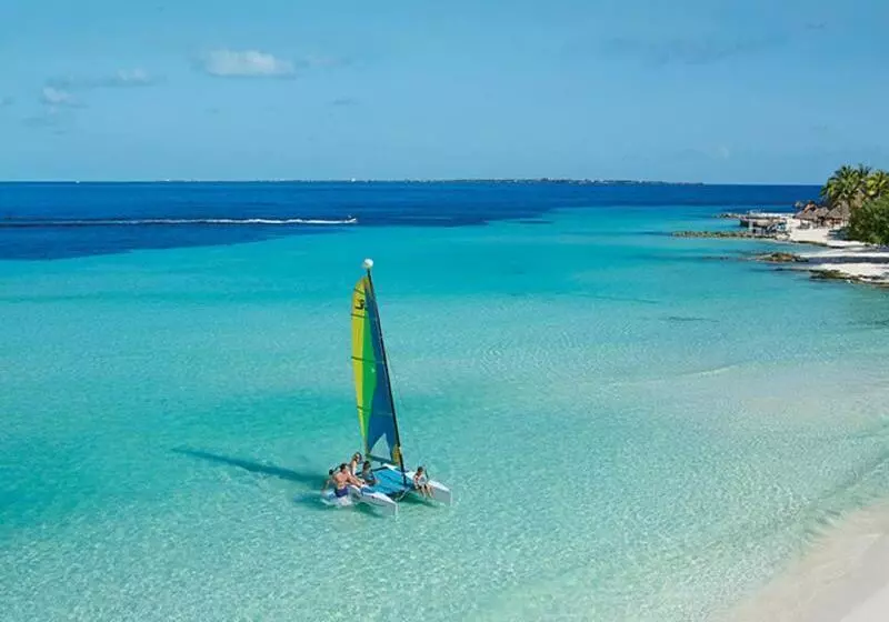 Dreams Sands Cancun Resort & Spa