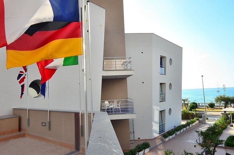 בית מלון כפרי Astro Suite