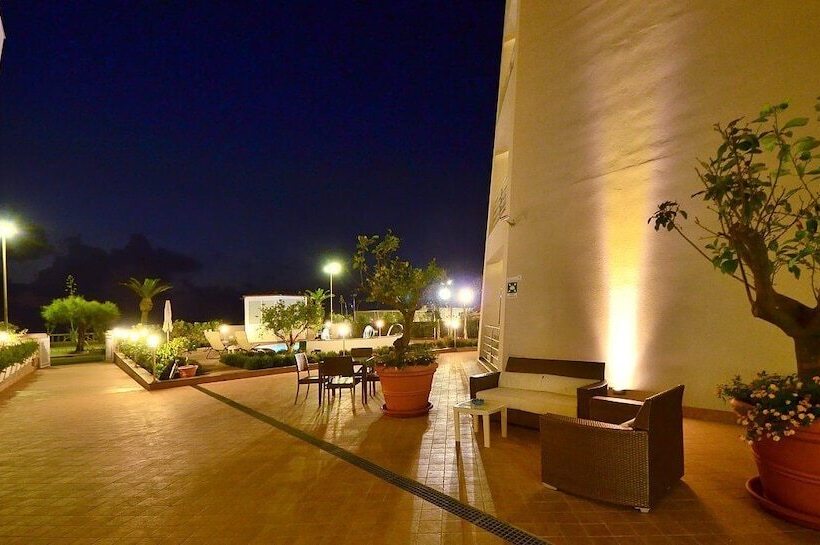 בית מלון כפרי Astro Suite