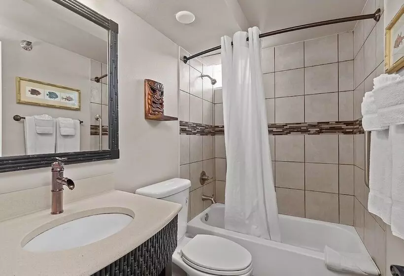 酒店 Castle Bamboo Waikīkī