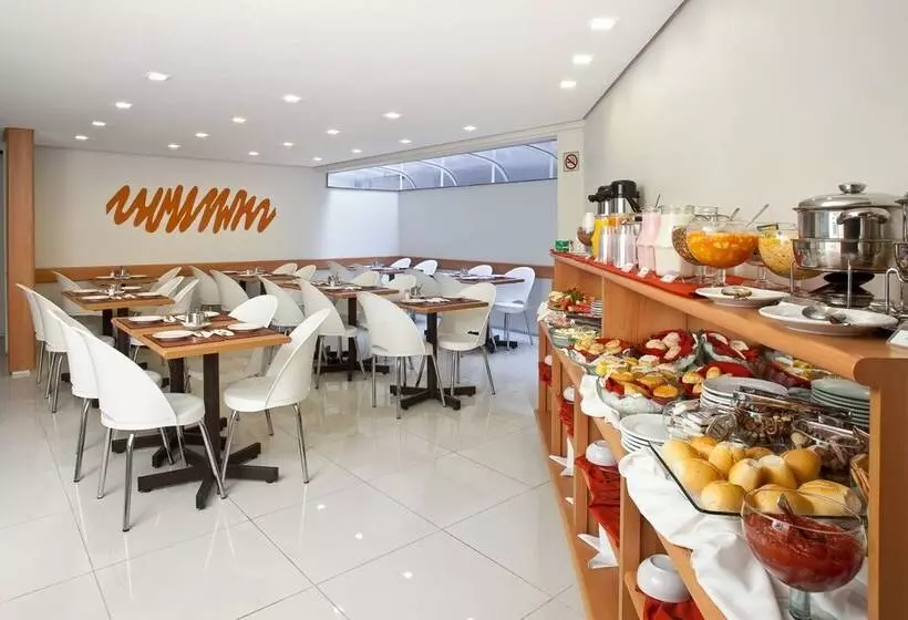 Hotel Boulevard Express