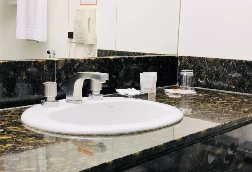 Hotel Boulevard Express