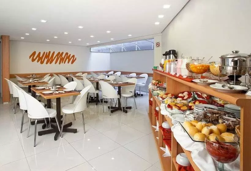 Hotel Boulevard Express