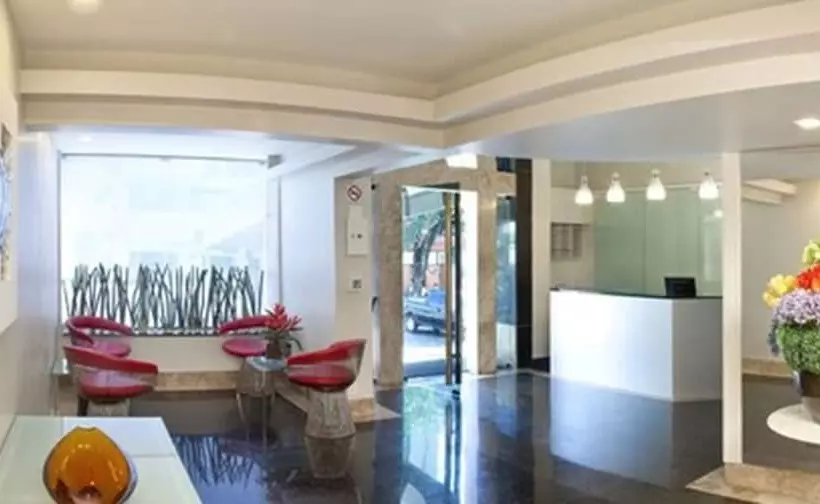 Hotel Boulevard Express