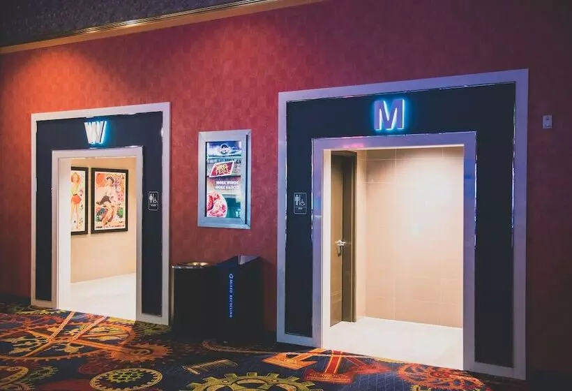 Cannery Hotel & Casino