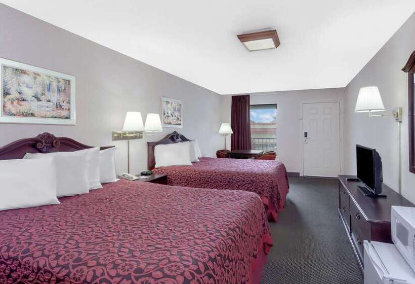 בית מלון כפרי Days Inn By Wyndham Morristown