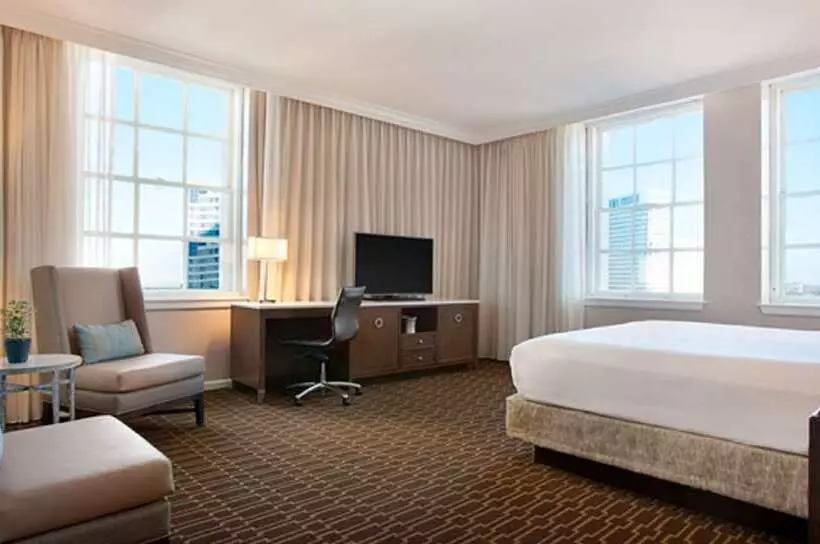 هتل Hilton New Orleans/st. Charles Avenue
