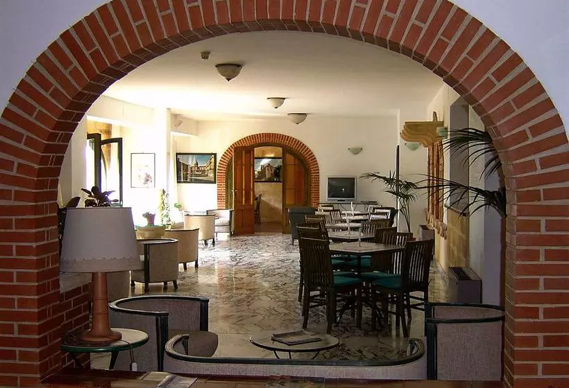 Отель Himera Polis