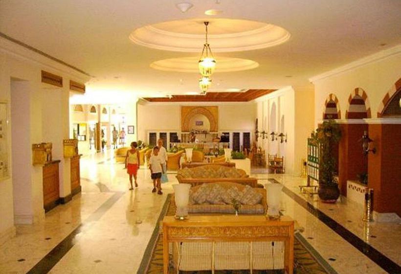هتل Mercure Luxor Karnak