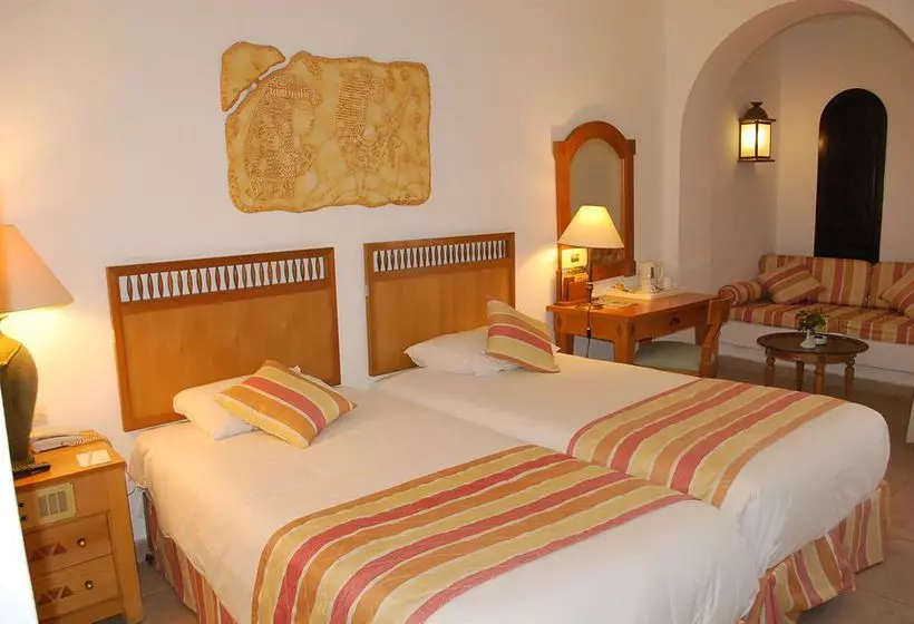 هتل Mercure Luxor Karnak