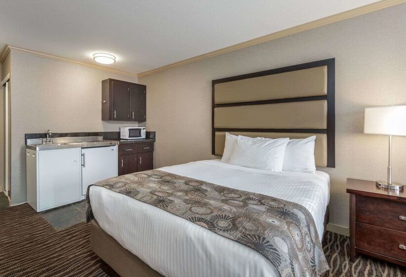 Prestige Radium Hot Springs Resort, Worldhotels Crafted