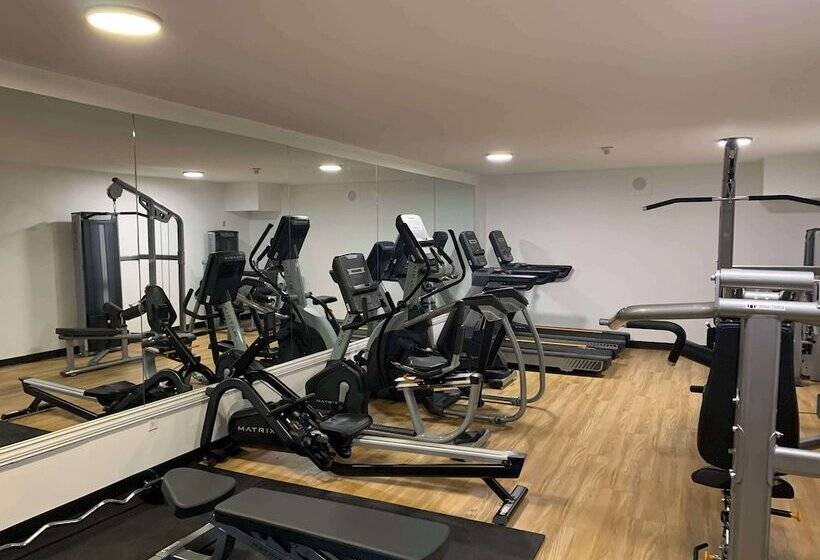 Prestige Radium Hot Springs Resort, Worldhotels Crafted