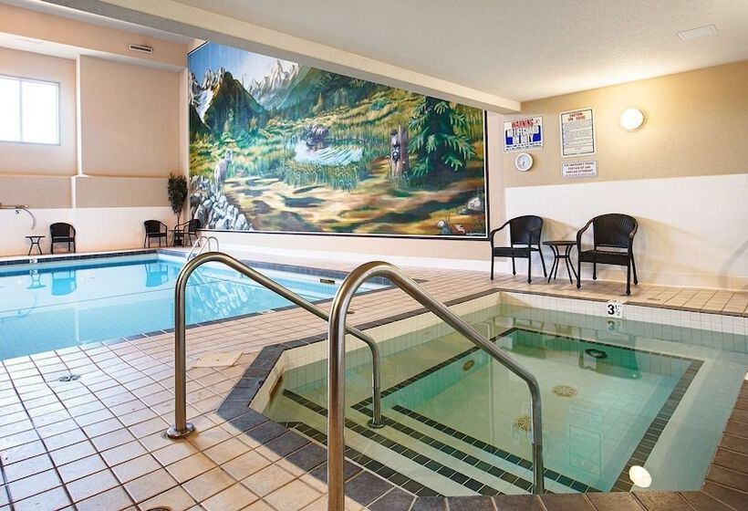 Prestige Radium Hot Springs Resort, Worldhotels Crafted