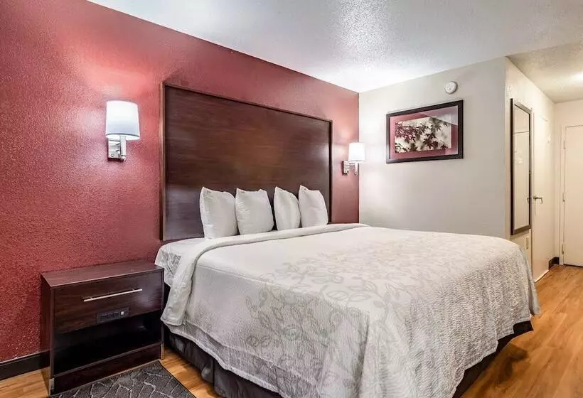 酒店 Red Roof Plus+ & Suites Atlanta Airport South