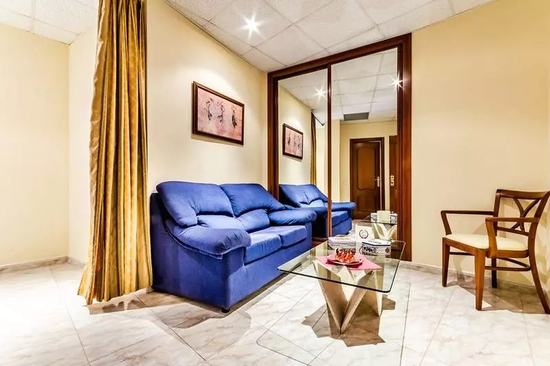 Отель Roma Aurea