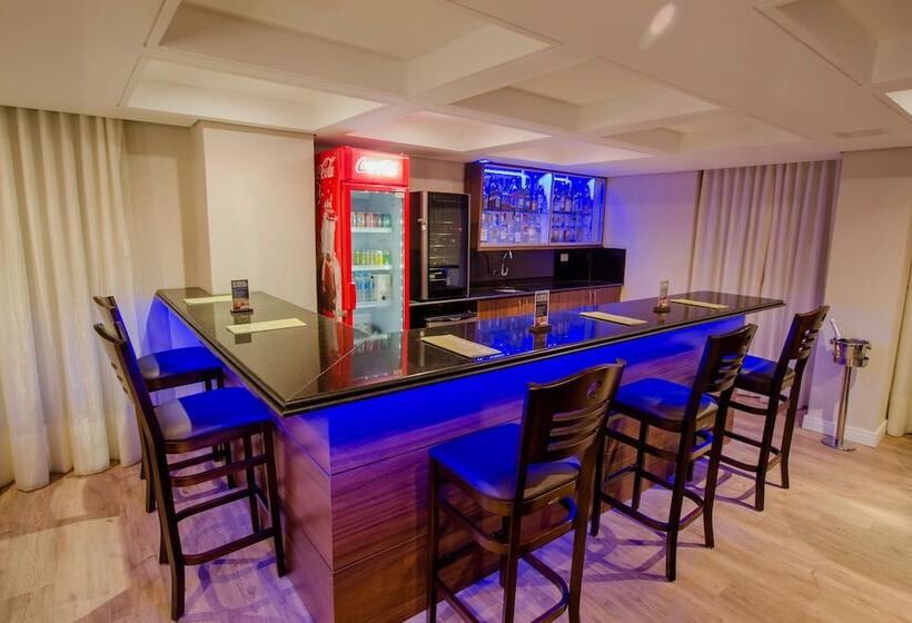 Hotel Sj Royal   San Juan Curitiba