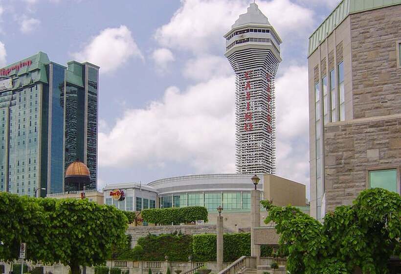 هتل Sheraton Fallsview